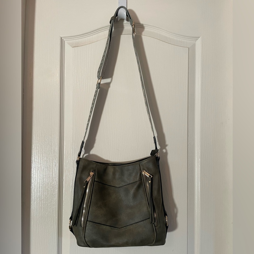 Adjustable Shoulder Bag